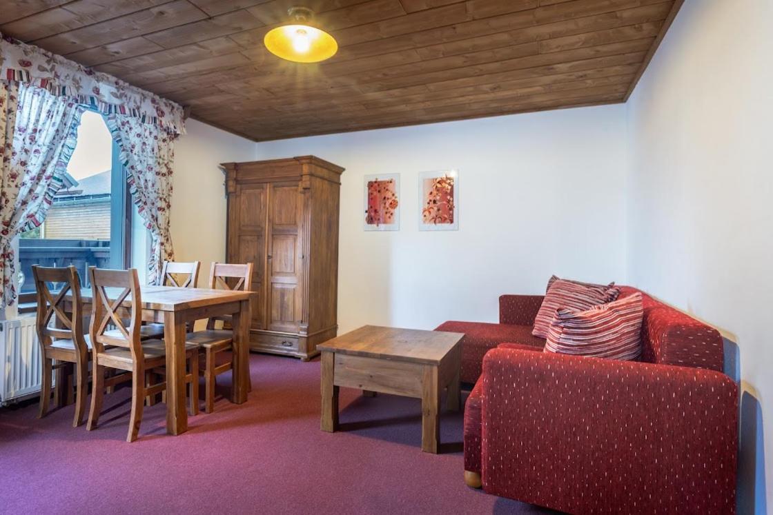 Apartmanovy Dom Vila Maros Pavčina Lehota 외부 사진