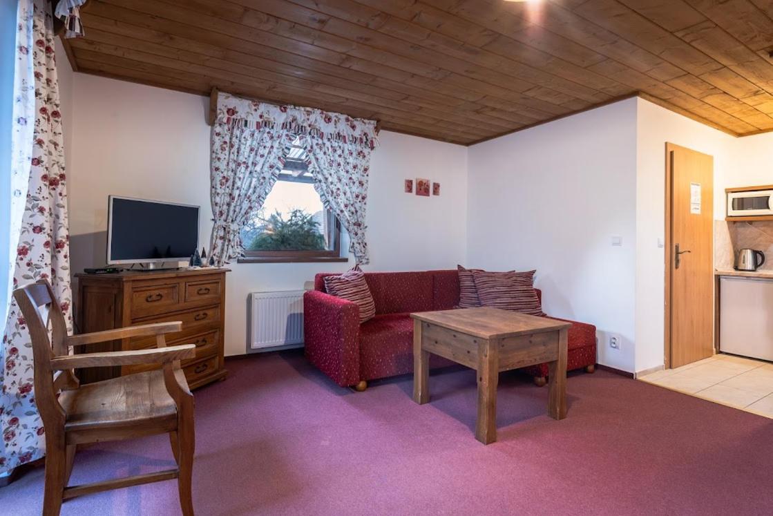 Apartmanovy Dom Vila Maros Pavčina Lehota 외부 사진