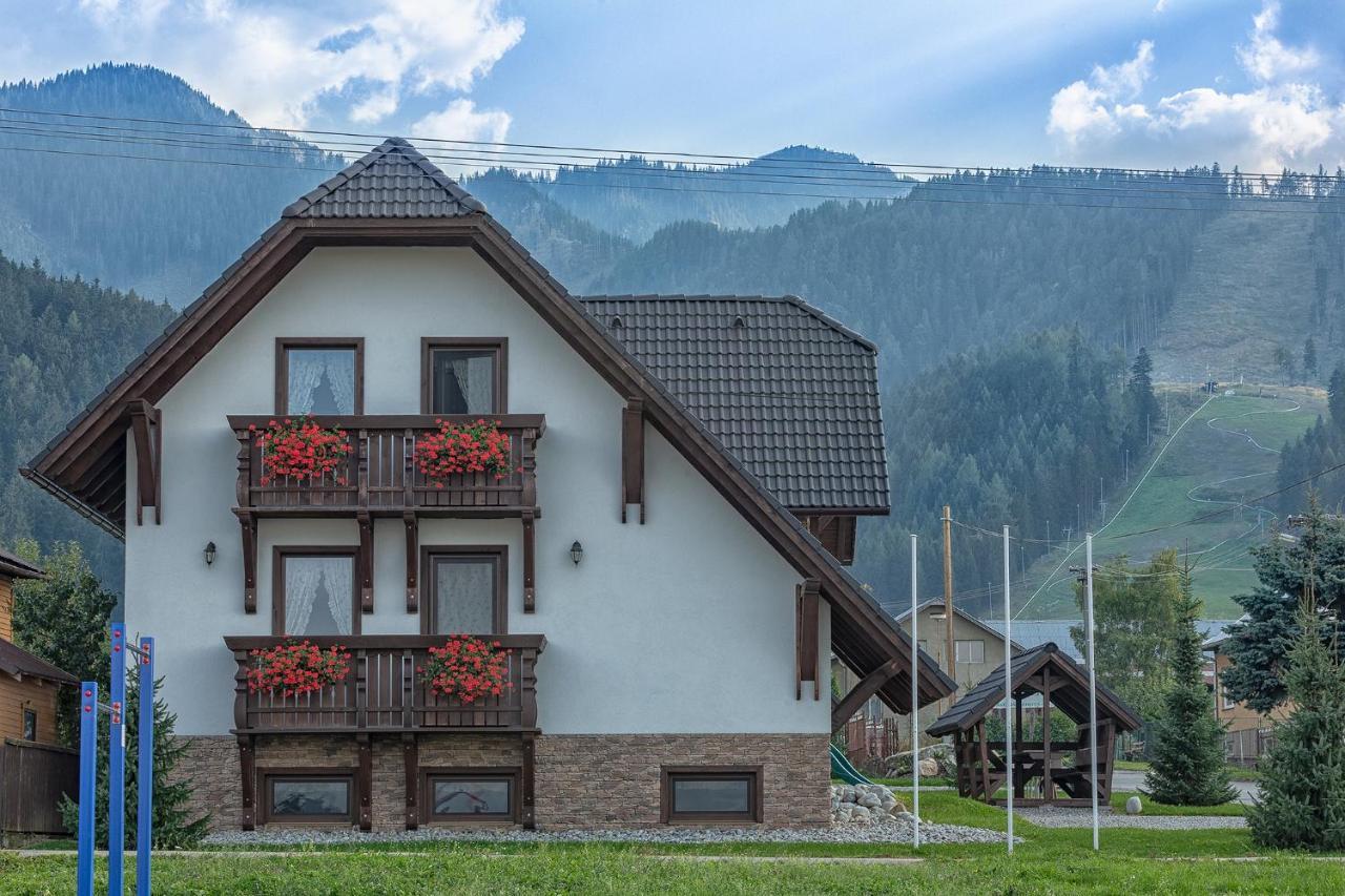 Apartmanovy Dom Vila Maros Pavčina Lehota 외부 사진